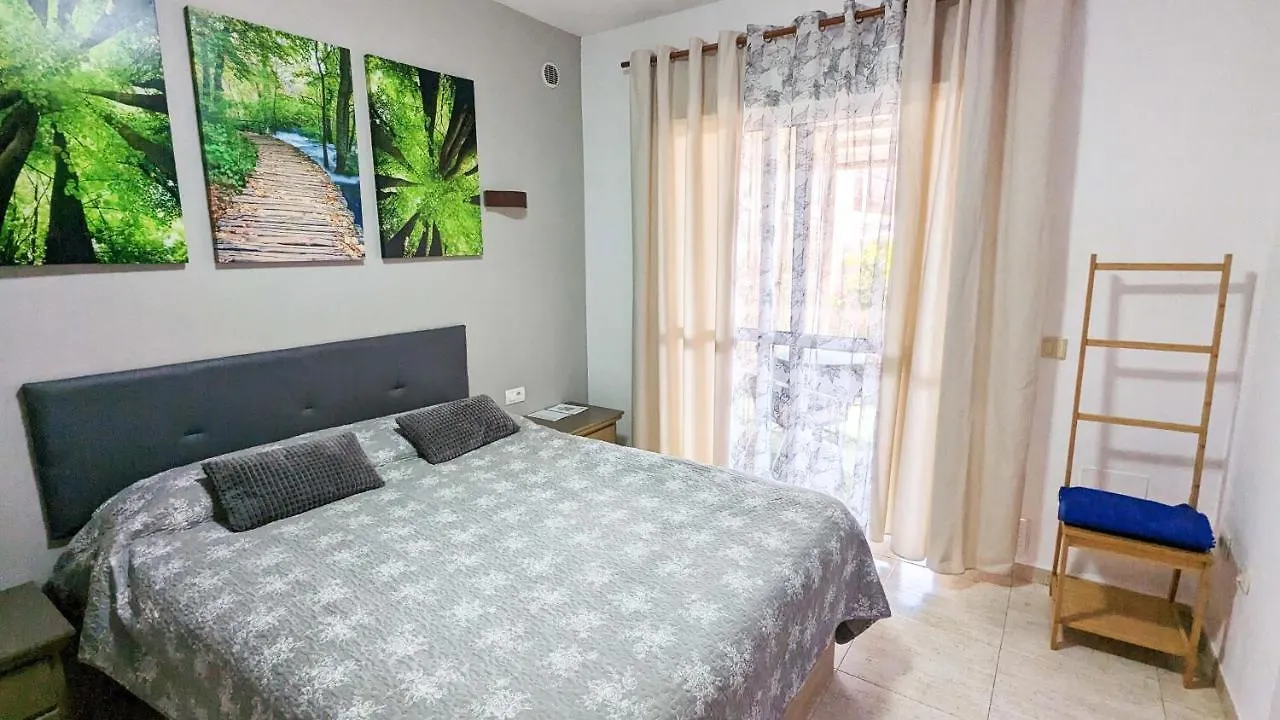 Happy Room Granadilla De Abona Guest house